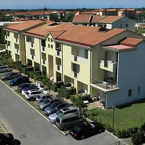 Apartament Robinia/pinetine Lido Altanea