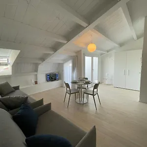 Imhome - Abruzzi Apartamento Milán