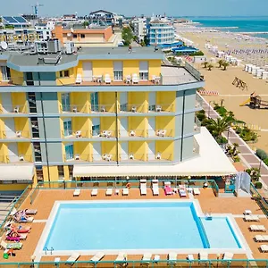 Touring Hotel