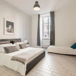 https://casa-giada-rome-00192.it-romehotels.com